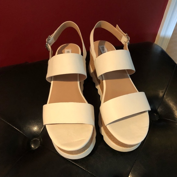 white platform sandals size 11